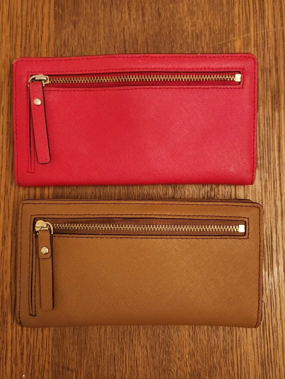 kate spade TWO Saffiano Leather Wallet - Red and Tan Great Condition!!!